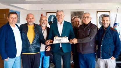 Başkan Elbi Muhtarları Ağırladı: Mahallelerin Gelişimi İçin Kritik Mesaj