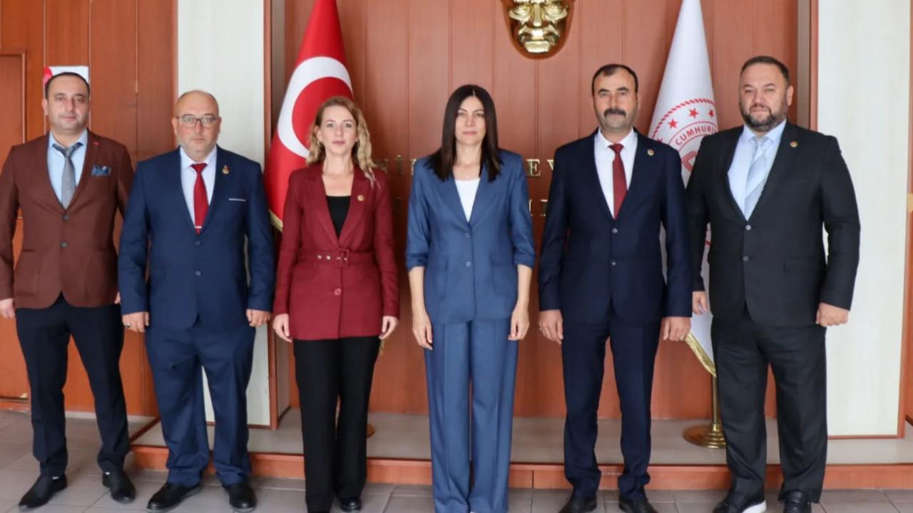 BBP Çanakkale İl Başkanı Mine Hayta’yı Ziyaret Etti
