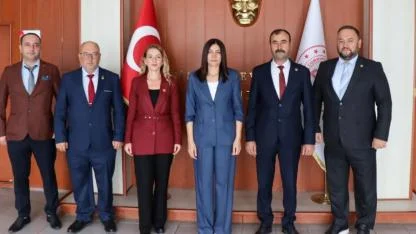 BBP Çanakkale İl Başkanı Mine Hayta’yı Ziyaret Etti