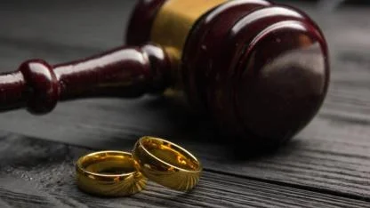 Bir İmzanın Gölgesinde Kalan Otuz Yıllık Hayat: "Yok Hükmünde" Bir Evliliğin Dramı