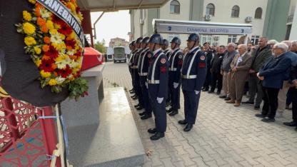 Çanakkale’de Komşu Kavgası Can Aldı: Emekli Astsubay Son Yolculuğuna Uğurlandı