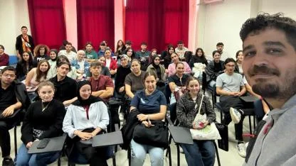 ÇOMÜ Gökçeada’da İş Kulübü Eğitimi Öğrencilere Verildi