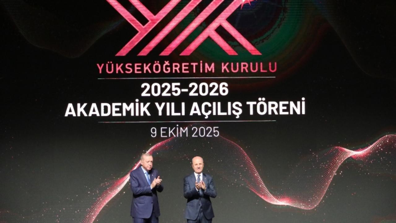 ÇOMÜ Rektörü Erenoğlu, 2025–2026 Akademik Yılı Açılışında