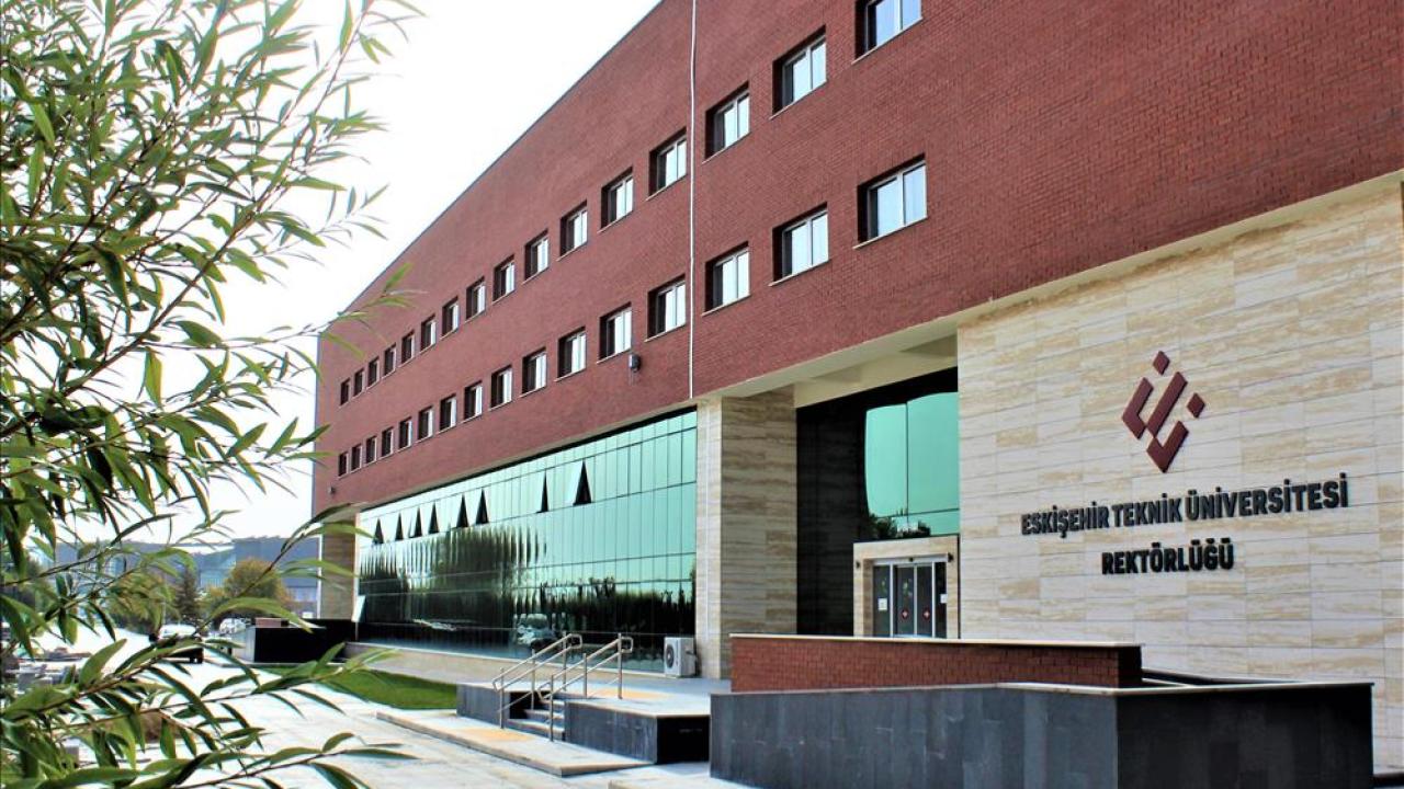 Eskişehir Teknik Üniversitesi araştırma görevlisi alacak
