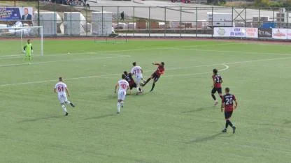 Ezinespor evinde Levent Futbol Kulübü ile yenişemedi