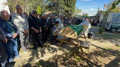 Gelibolu’da Tekne Faciası: 2 Kişi Son Yolculuğuna Uğurlandı