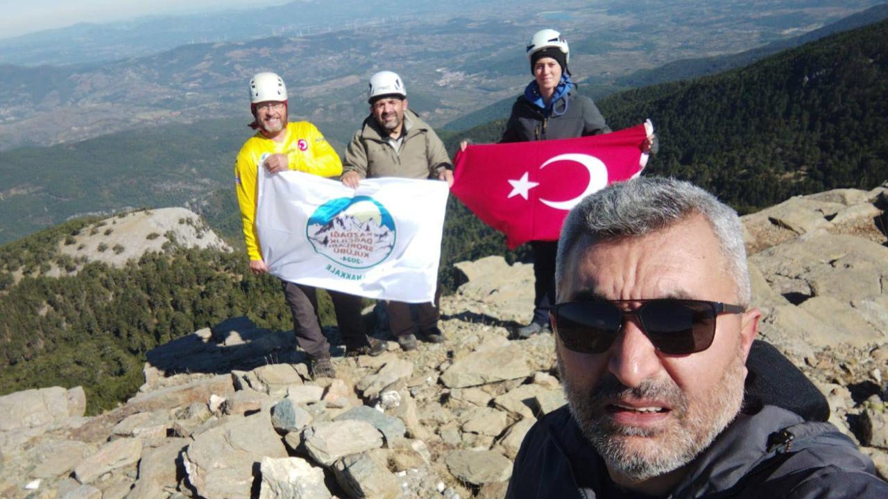 Kazdağları'nda Cumhuriyet Coşkusu: 102. yıl anısına zirve tırmanışı