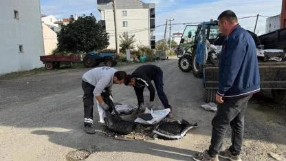 Lâpseki’de belediye ekiplerinden yoğun saha mesaisi