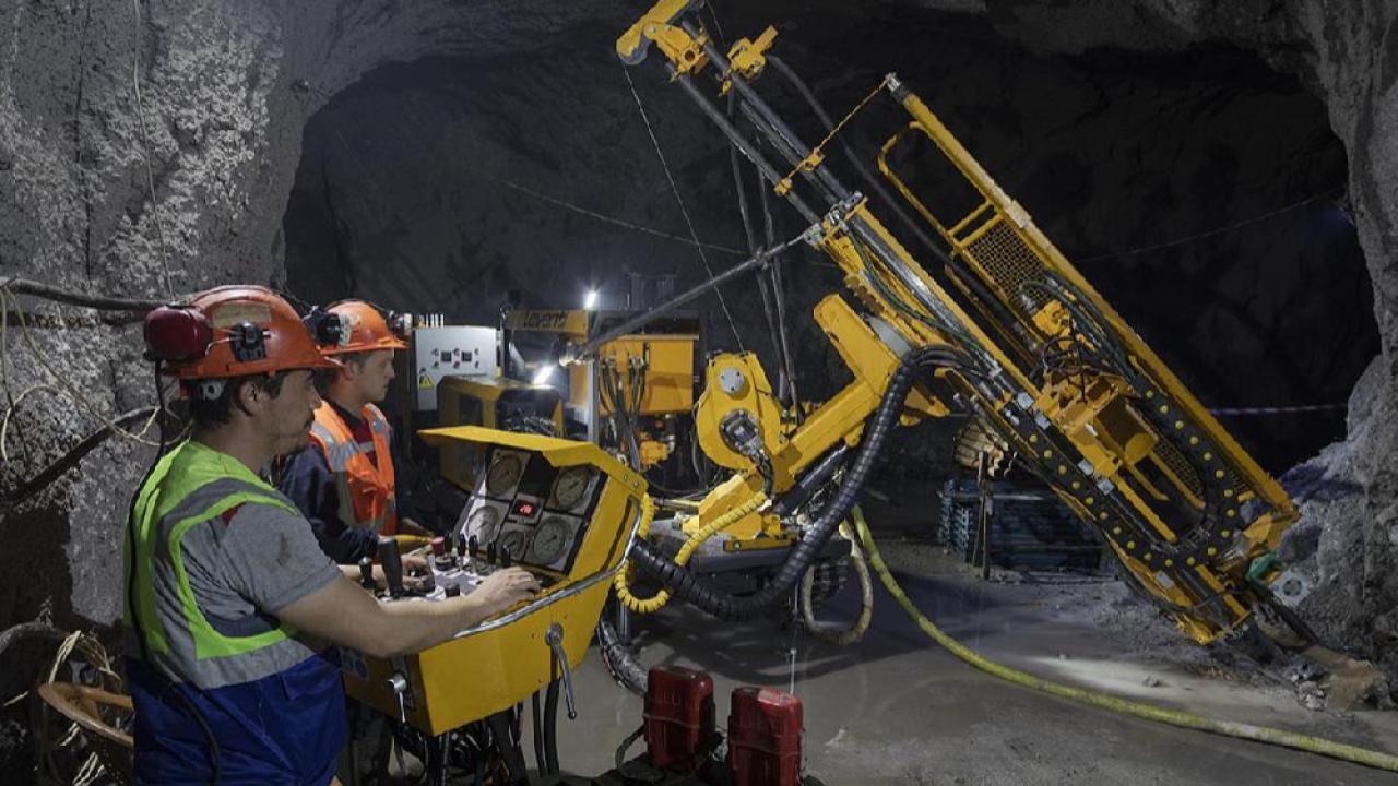 Madencilikte Yeni Dönem Başlıyor: Teminattan İhale Süreçlerine Kritik Değişiklikler!