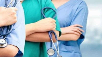Resmi Gazete'de Yayımlandı: Sağlık Hizmetlerinde Büyük Takviye! 2026 Yılında 26.673 Sözleşmeli Sağlık Personeli İstihdam Edilecek