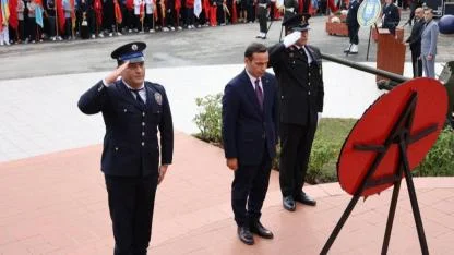 Şehitler Diyarı Gelibolu'da Cumhuriyetin 102. Yılı Coşkusu Çelenk Töreniyle Başladı!