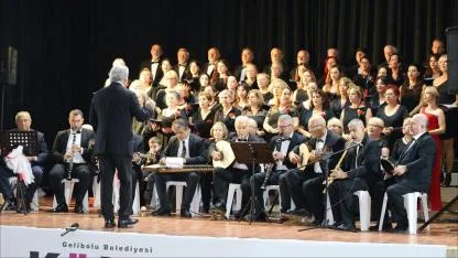 Türk Halk Müziği Eserleri Gelibolu'da Yankılandı! İşte O Geceden Detaylar