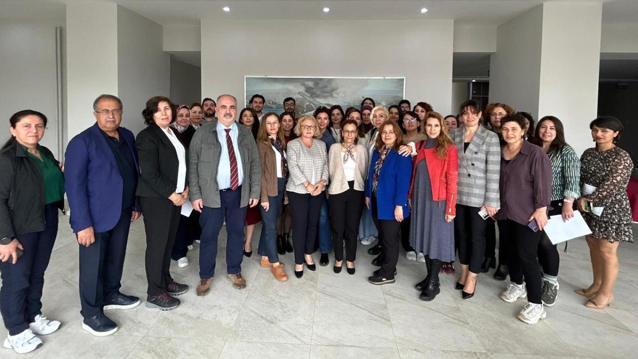 Acil Obstetrik Bakım Eğitimi Çanakkale&#039;de Tamamlandı! Anne Sağlığında Yeni Dönem Başlıyor.