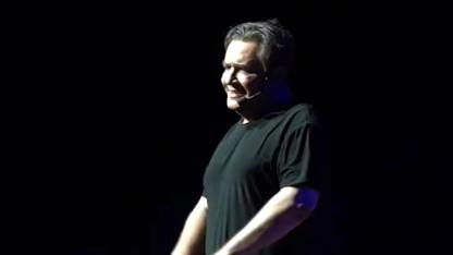 Armağan Çağlayan Ustasının Hayatını Sahnede Canlandırıyor! 'Huysuz Virjin' Çanakkale'ye Geliyor! İşte Tarih ve Saat!