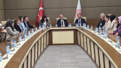 Ayhan Gider'den Anlamlı Buluşma: Kahramanlarımızın Emanetleri Gazi Meclis'i Onurlandırdı