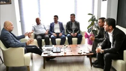 Ayhan Gider'in Masasında 3 Köy ve Genç Memur-Sen: Çanakkale'de 'Yeni Nesil Siyaset' Vurgusu!