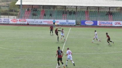 BAL'da Nefesler Tutuldu: Ezinespor, Kapaklıspor'u Ağırlıyor! Pazar Günü Büyük Randevu