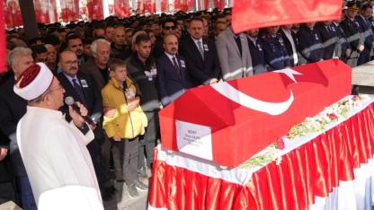 Balıkesir, Şehit Emre Sayın'ı son yolculuğuna uğurladı