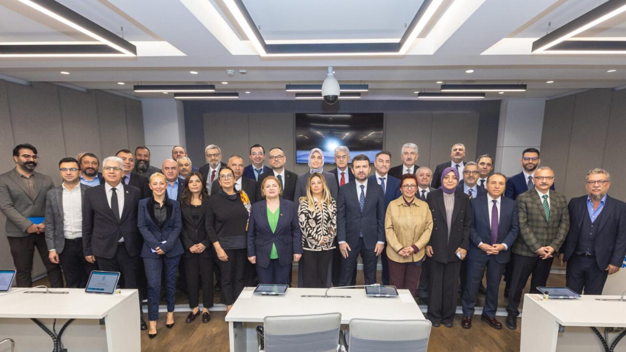 Basın İlan Kurumundan Kapsamlı Mevzuat Değişikliği: Resmi İlan Tarifesi ve Haber Sitelerine Yeni Düzenlemeler