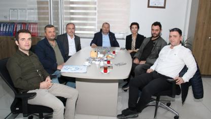 Biga TSO'dan Çözüm Vurgusu: Arıcılık Sorunları İçin İlçe Tarım Müdürlüğü'ne Bilgilendirme Çağrısı!