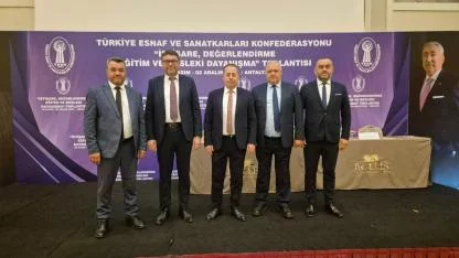 Çanakkale Esnaf Odaları Birliği Antalya Toplantısında! TESK Toplantısında Kredi Limitleri ve Fatura Şartı İçin Kritik Kararlar!