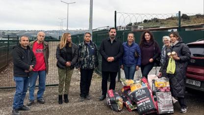 Çanakkale Kent Konseyi'nden barınağa ziyaret