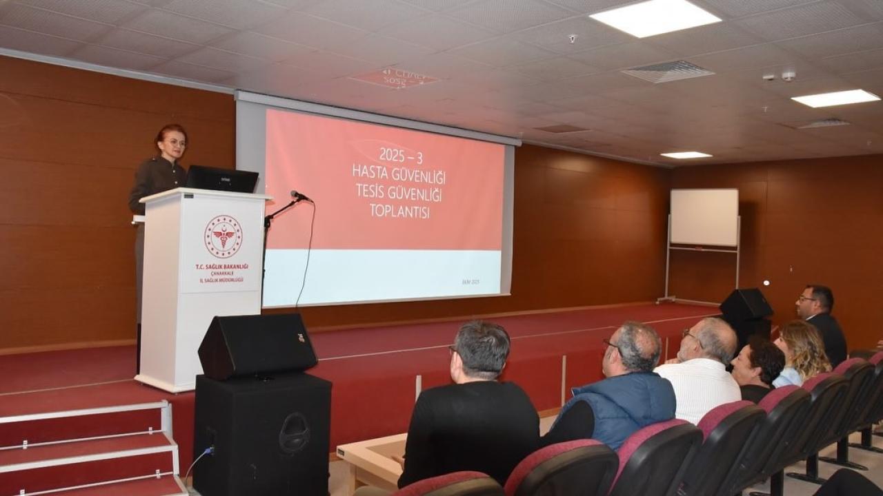 Çanakkale Mehmet Akif Ersoy&#039;da Kritik Toplantı: Hastanede &#039;Sıfır Risk&#039; İçin Hangi Önlemler Alınıyor?