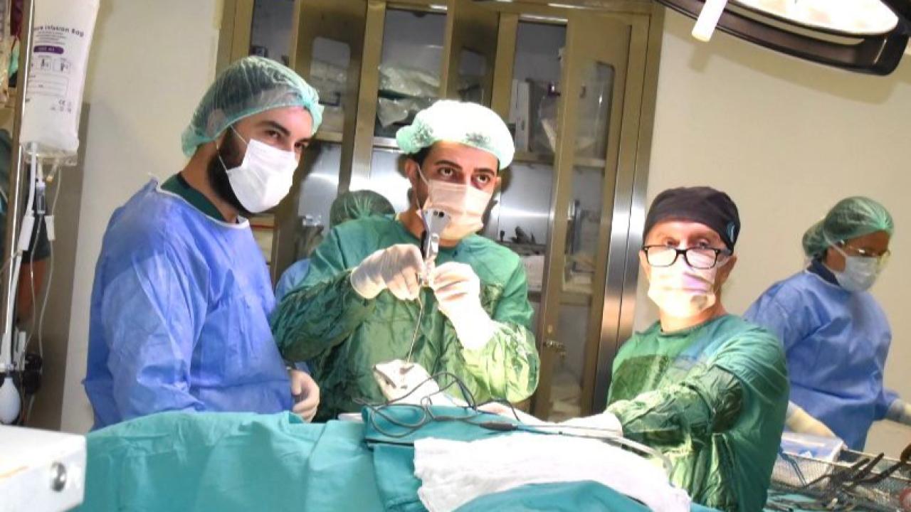 Çanakkale&#039;de Bir İlk! Cerraha &#039;Üç Boyutlu Harita&#039; İmkanı! Beyin Ameliyatları Artık &quot;Milimetrik&quot; Hassasiyetle Yapılıyor!