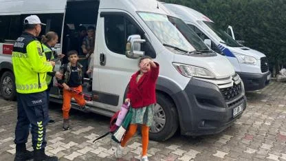 Çanakkale'de Okul Servis Araçları Denetimden Geçti: İşte Sonuçlar.