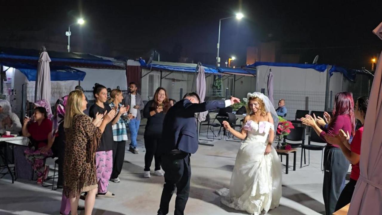 Çanakkale&#039;den Hatay&#039;a uzanan aşk hikayesi