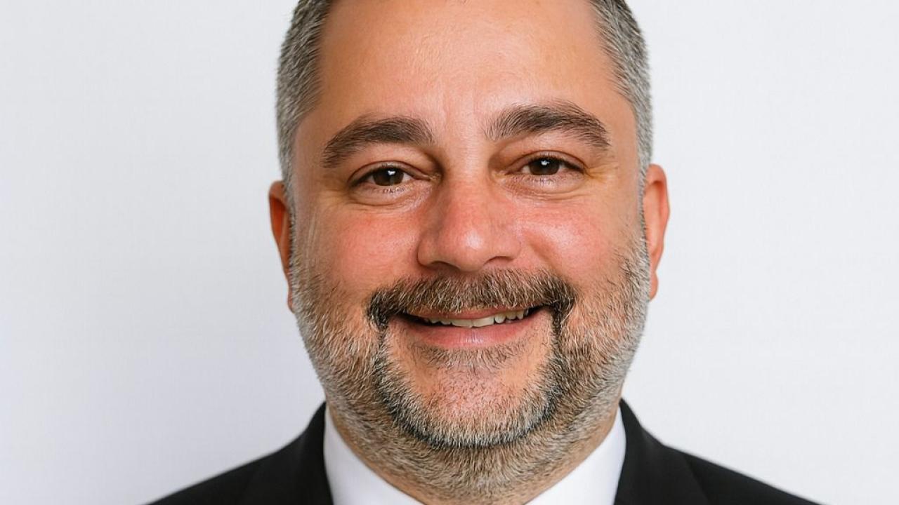 &quot;Çanakkalespor Durdurulamıyor! Namağlup Dev, Liderlik Koltuğunu Kimseye Kaptırmıyor!&quot;