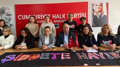 CHP Çanakkale İl Kadın Kolları’ndan 25 Kasım Açıklaması: "Katledilen tüm kadınların hesabı sorulana kadar da bu mücadele bitmeyecek"