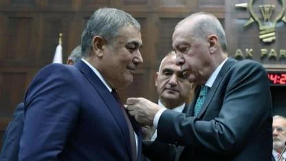 CHP’den istifa eden Aksu Belediye Başkanı Yıldırım AK Parti’ye katıldı