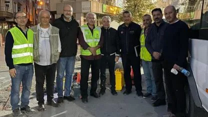 ÇOMÜ akademisyenleri Gebze bina çökmesini inceliyor