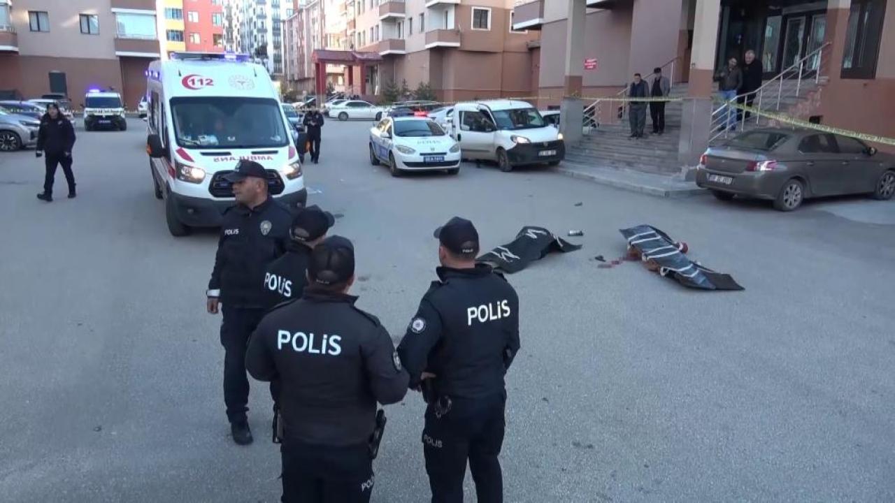 Erzurum&#039;da kadın cinayeti! Daha önce bıçakla yaraladığı kadını bu defa silahla vurdu