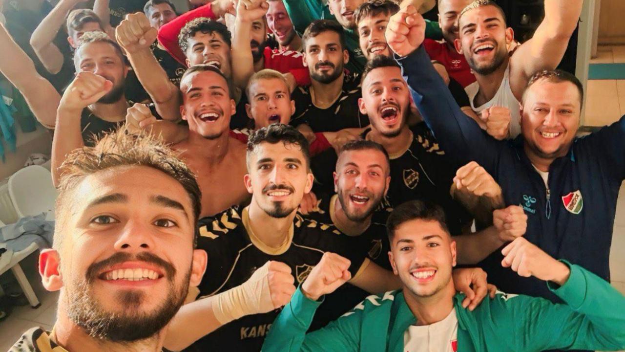 Ezinespor&#039;dan Kritik 3 Puan! İç Sahada 2-0&#039;lık Net Skorla Ligde Hedef Büyüttü!