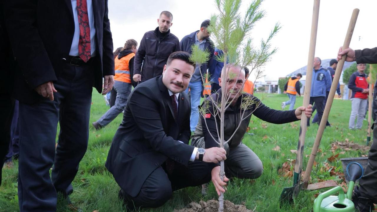 Geleceğe Nefes, Dünyaya Nefes seferberliğiyle fidanlar toprakla buluştu