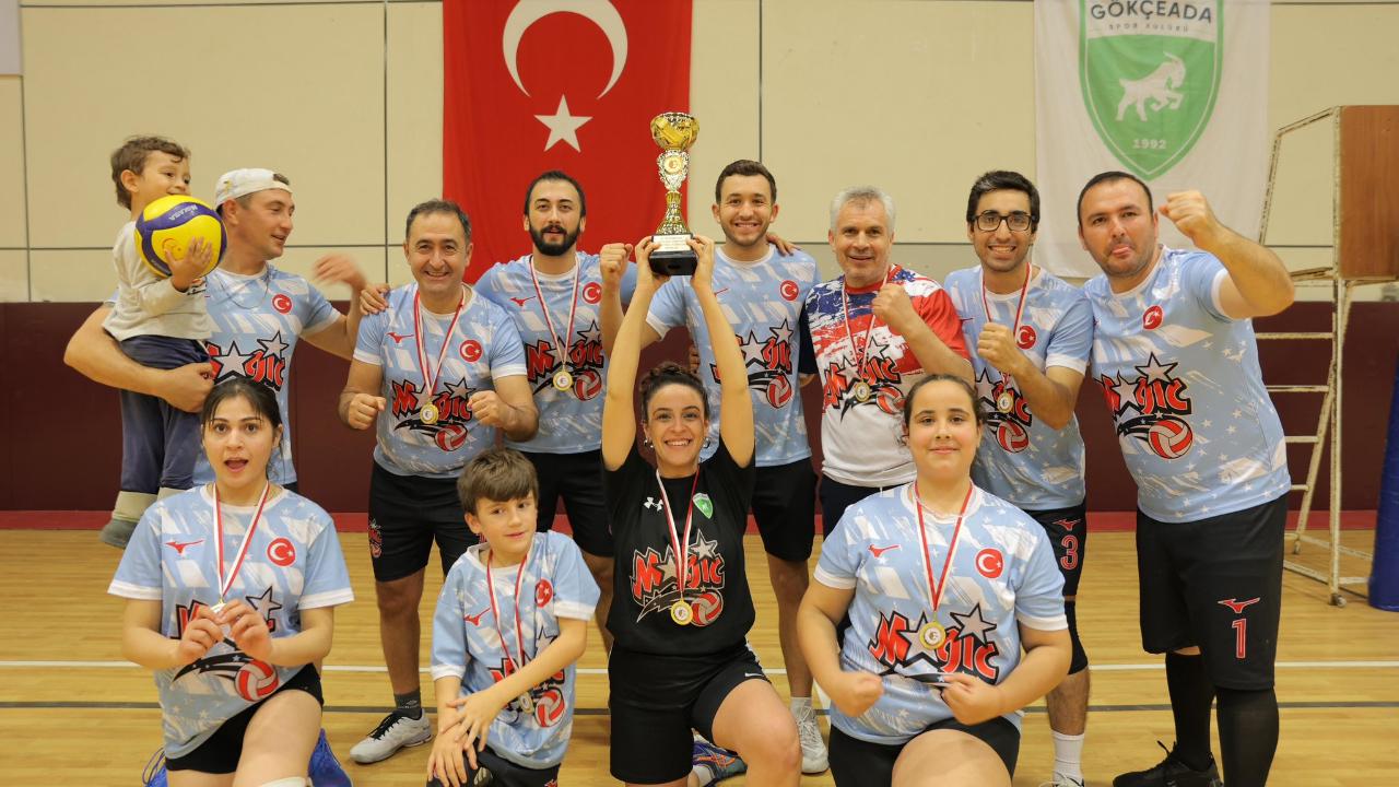 Gökçeada Coştu! 200 Sporcu Ter Döktü: Cumhuriyet Turnuvası Tamamlandı!