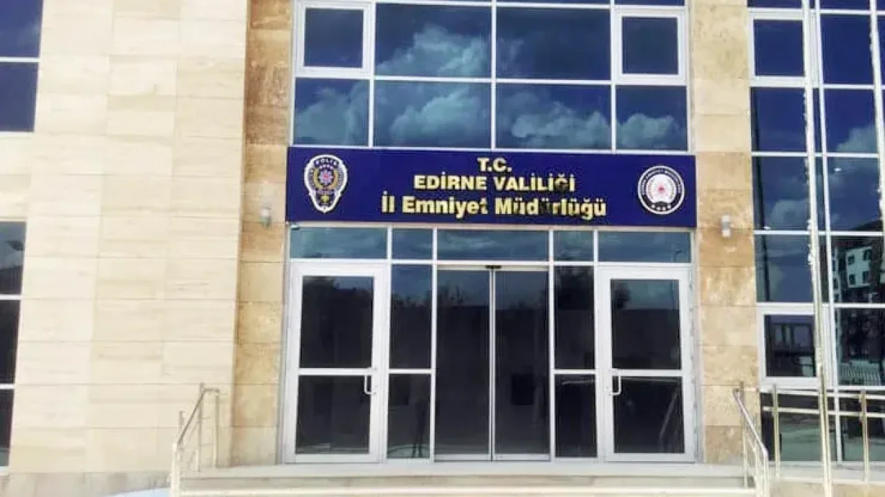 İkinci El Araç Piyasasını Sallayacak Takas! Edirne Emniyeti 45 Aracı Hangi Sıfır Modellerle Değiştiriyor? İşte Takasa Çıkarılan Taşıtların Tahmini Bedelleri ve KM Bilgileri