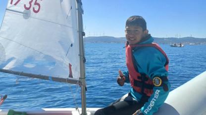 İzmir'de İÇDAŞ Rüzgârı: Optimist Kupası'nda 6 Sporcudan Şov