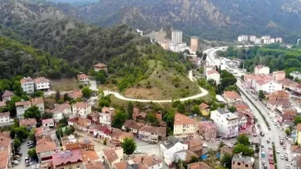 Kastamonu&#039;da Heyecanlandıran Keşif: O Köyde Tarih Bulundu, İnşaat ve Kazı Kuralları Sil Baştan!