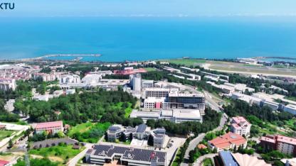 KTÜ'den Lisansüstü Eğitime İki Yeni Fırsat: Bütünleşik Yüksek Lisans ve İngilizce Tez İmkânı