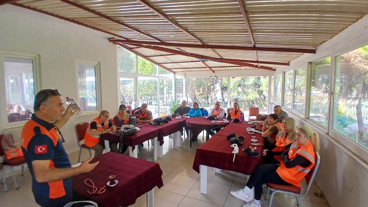 Küçükkuyu Kent Konseyi'nden Afet Bilinci Eğitimi