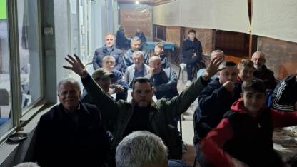 Derbi coşkusu Hacıpehlivan köyü kahvesinde yaşandı