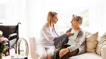 SGK'dan Milyonları İlgilendiren Karar: Evde Sağlık Hizmetleri ve İlaç Erişiminde Yeni Dönem Başladı