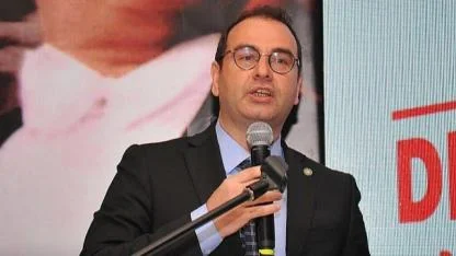 Siyasette BOMBA ANKET! İşte Kendi Şehrinde Görev Onayı En Yüksek Olan Vekiller...