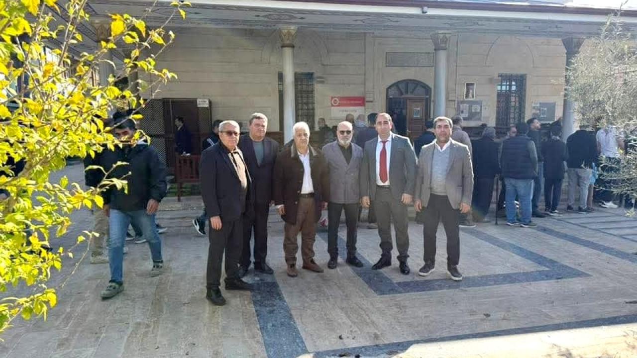 Skandalın Ardından Telafi: Tepkiler Sonuç Verdi: 10 Kasım&#039;da Okutulmayan Mevlit, Bu Cuma Atatürk ve Kahramanlar İçin Okundu