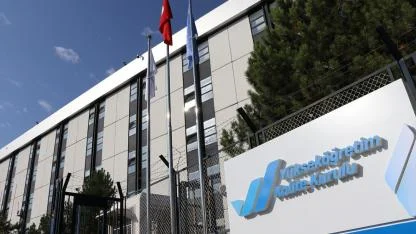 SON DAKİKA: KAMUDA BÖYLE İLAN GÖRÜLMEDİ! YÖKAK'tan Lisans Mezunu Şoför Alımı: 70 KPSS Puanı Şartı!