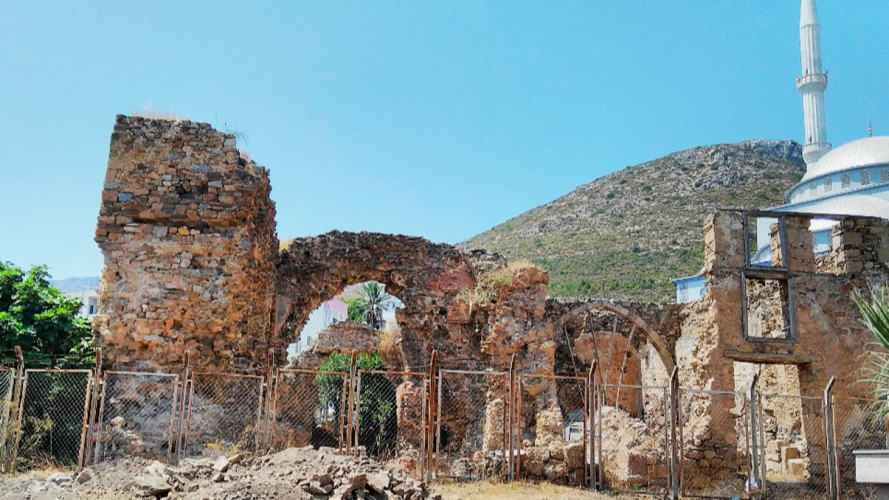 Türkiye&#039;nin Tarihi Hazineleri Sınırda: 4 İlde Sit Kararları, Koruma mı, Taviz mi?