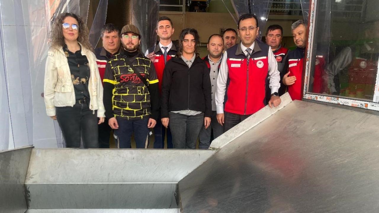 Üst Düzey Katılım! Kaymakam ve İl Müdürü Kolları Sıvadı: Ezine&#039;de Kritik Gıda Denetimi!